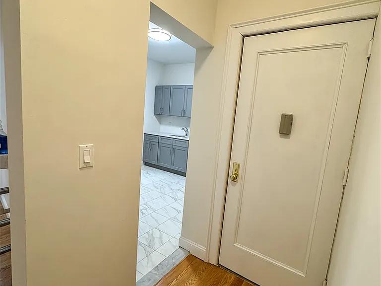 36-01 31st Ave #4 — Photo 5