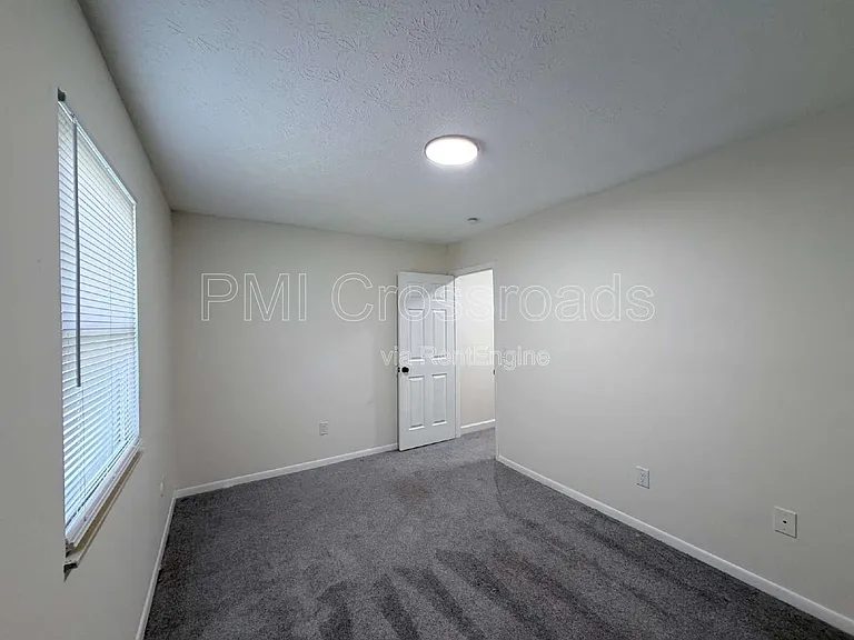 3084 Howey Rd — Photo 13