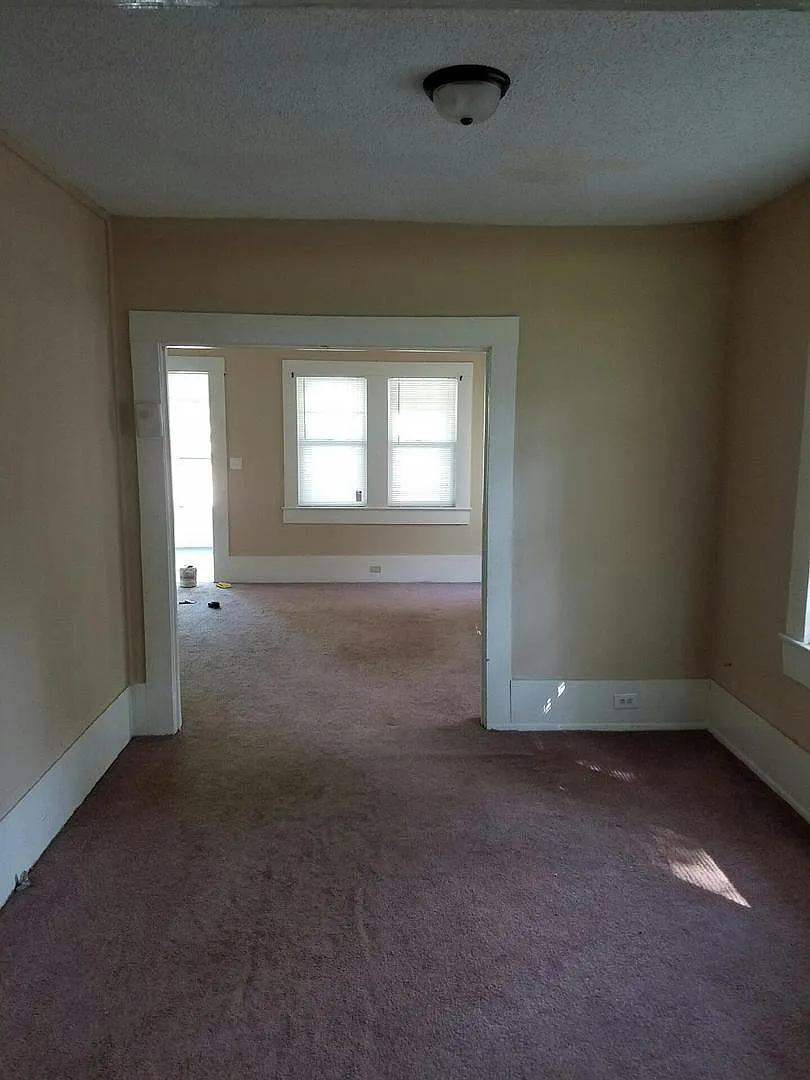 Great home for rent in convenient location — Photo 2