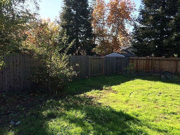 5th image of 9597 Vancouver Ln
