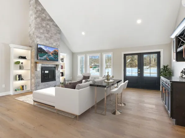 4 Tide Water Drive, Biddeford, ME 04005