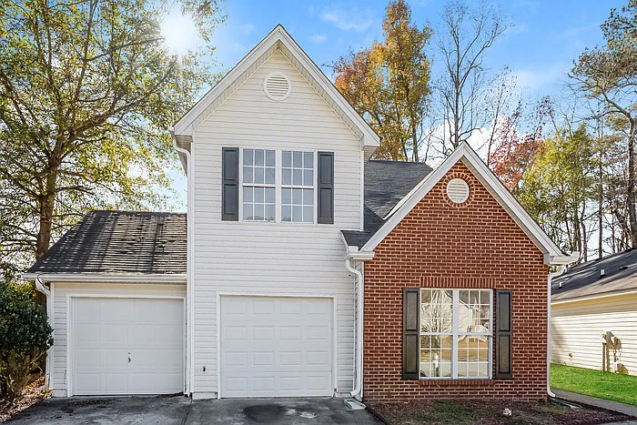 4 bed, 3.0 bath, 1638 sqft, $1,995 — Photo 1