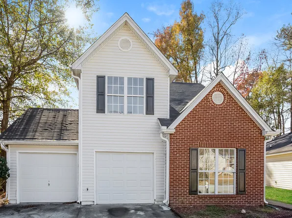 2205 Oakland Spring Dr, Snellville, GA 30039