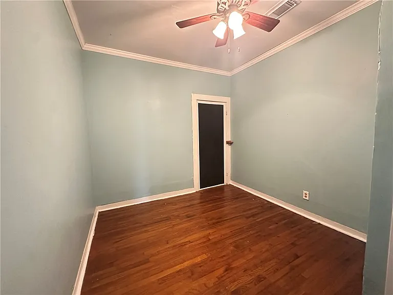 131 Dell Ave — Photo 26