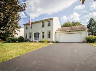 2604 Cougar St NE, Canton, OH 44721