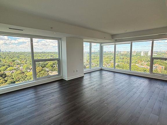 4th image of 609 Sherbourne St #1907