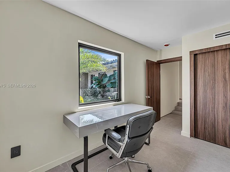1170 S Biscayne Point Rd — Photo 37