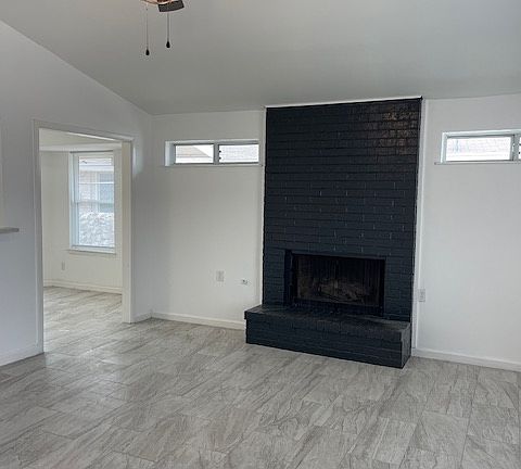 3rd image of 2803 Beachcomber Dr #2