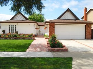 15931 Wicklow Ln, Huntington Beach, CA 92647