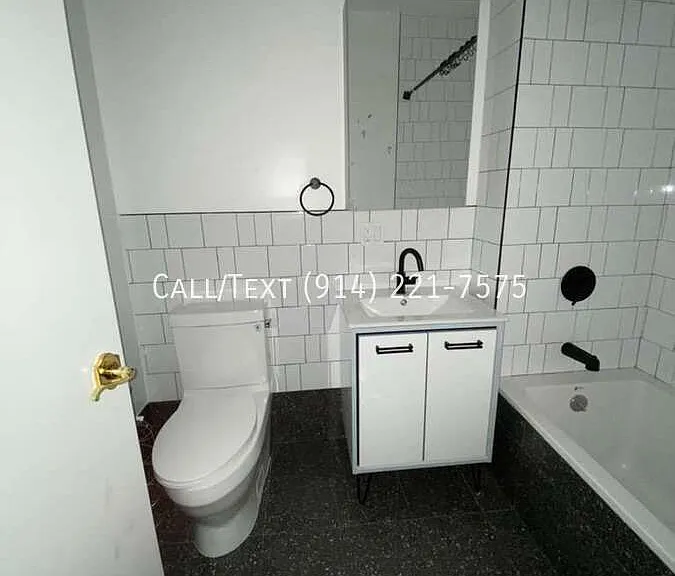 155 Elliott Ave — Photo 4