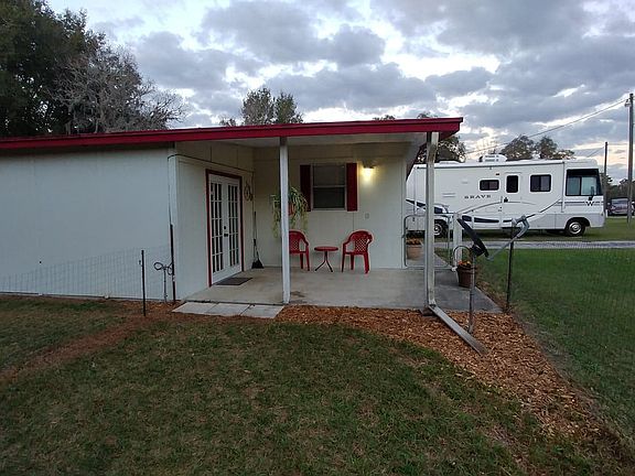 4th image of 8039 E Skyline Ln