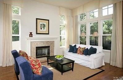 5th image of 118 Oak Shade Ln