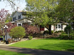 4000 Meadowknolls Rd, Marion, IA 52302