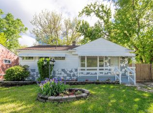 27922 Rosewood St, Inkster, MI 48141