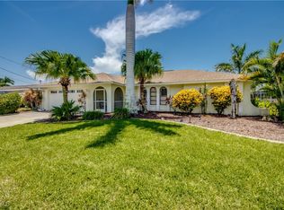912 SW 54th Ln, Cape Coral, FL 33914