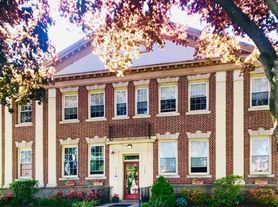 400 Whitney Ave, New Haven, CT
