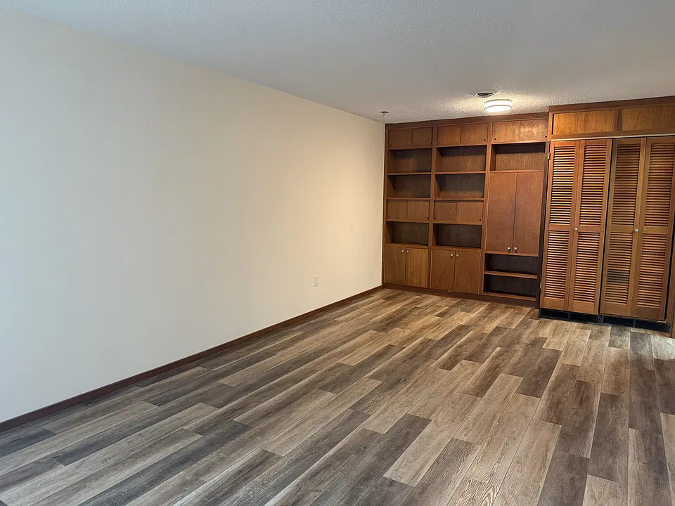 211 N 34th St