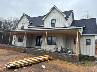 695 Van Davis Rd NW, Georgetown, TN 37336