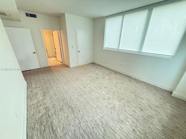 244 Biscayne Blvd #908 — Photo 8