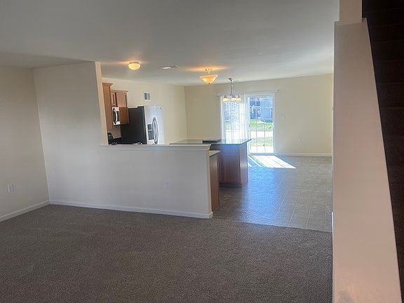 3rd image of 319 Trego Ave