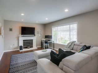 10584 Bandell Ct, San Diego, CA 92126