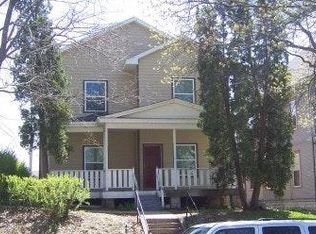 515 E College St APT 6, Iowa City, IA 52240