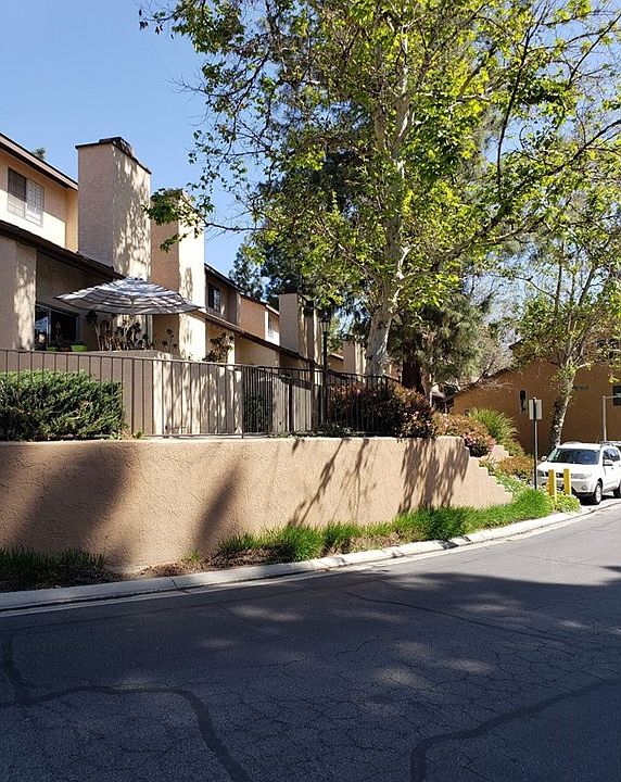 1st image of 2210 Calle Jalapa