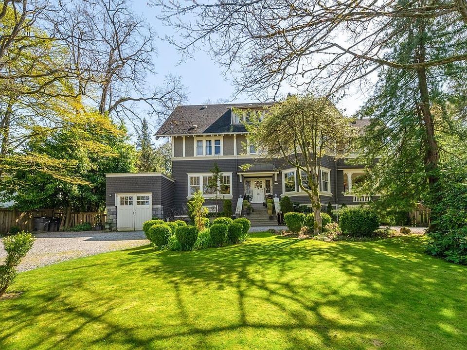 1st image of 1650 Cedar Cres