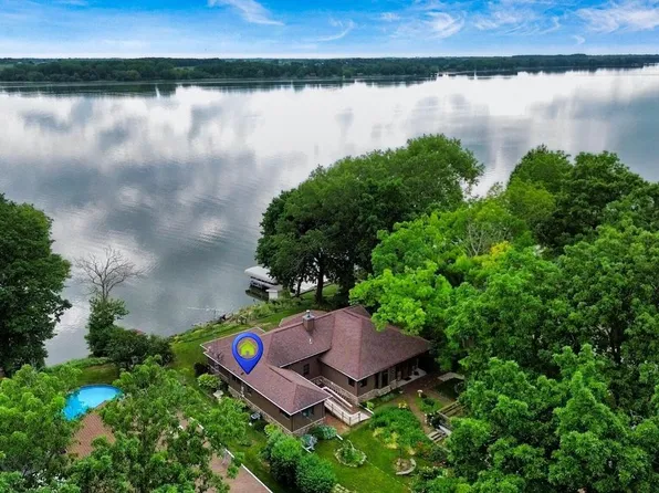 W9863 Dunn ROAD, Fox Lake, WI 53933