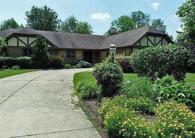 1st image of 1241 Whispering Woods Ln