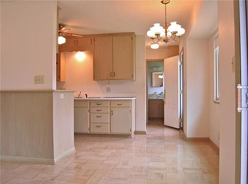 3rd image of 1710 NE 67th Pl
