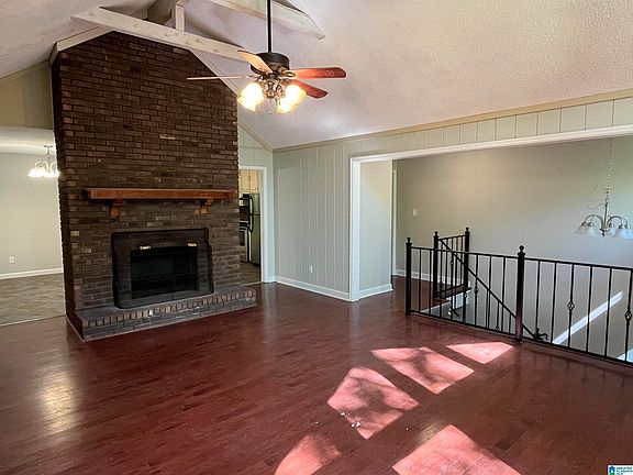 2nd image of 4062 Hickory Dr NW