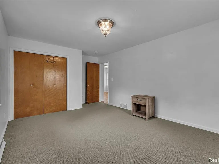 4918 Ainsley Ave — Photo 22
