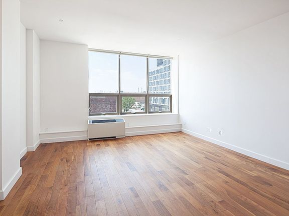 3rd image of 2-17 51st Ave #204