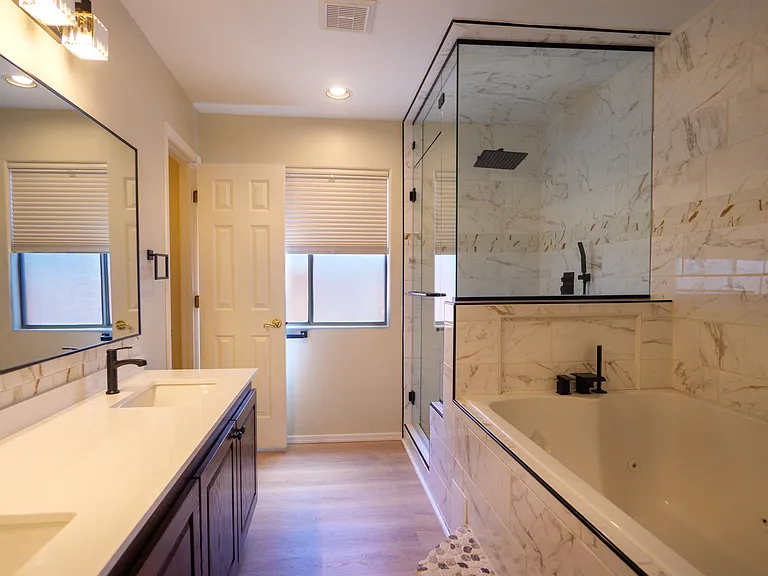 4926 N Sabino Gulch Ct — Photo 11