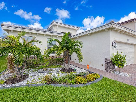 2nd image of 8405 NW Greenbank Circle