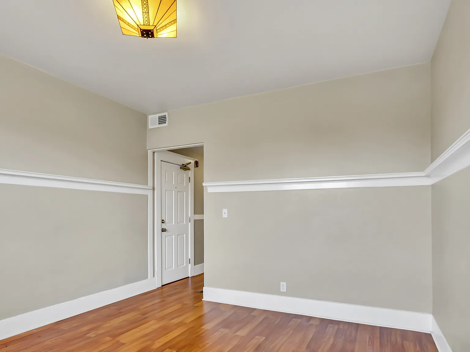 1 bed, 575 sqft, $1,145 — Photo 3