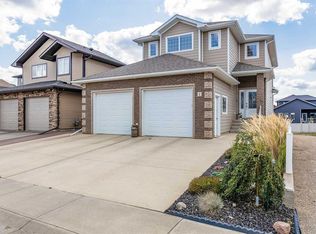 1 N Hamptons Close SE, Medicine Hat, AB T1B 0C6