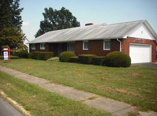 801 8th St, Selinsgrove, PA 17870