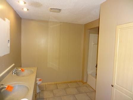 2nd image of 6487 Spruce Dr