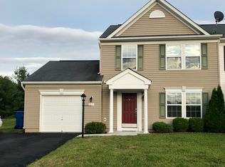 3117 Sundown Dr, Chambersburg, PA