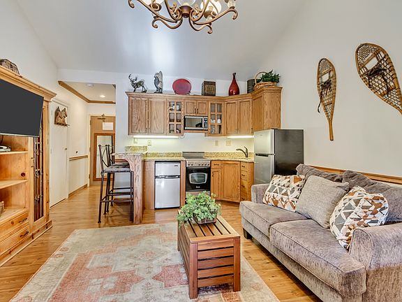 3rd image of 2325 Sidewinder Dr #830