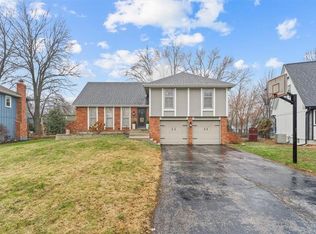 12405 W 100th Pl, Lenexa, KS 66215