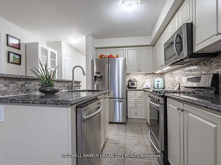 37 Stoyell Dr — Photo 9