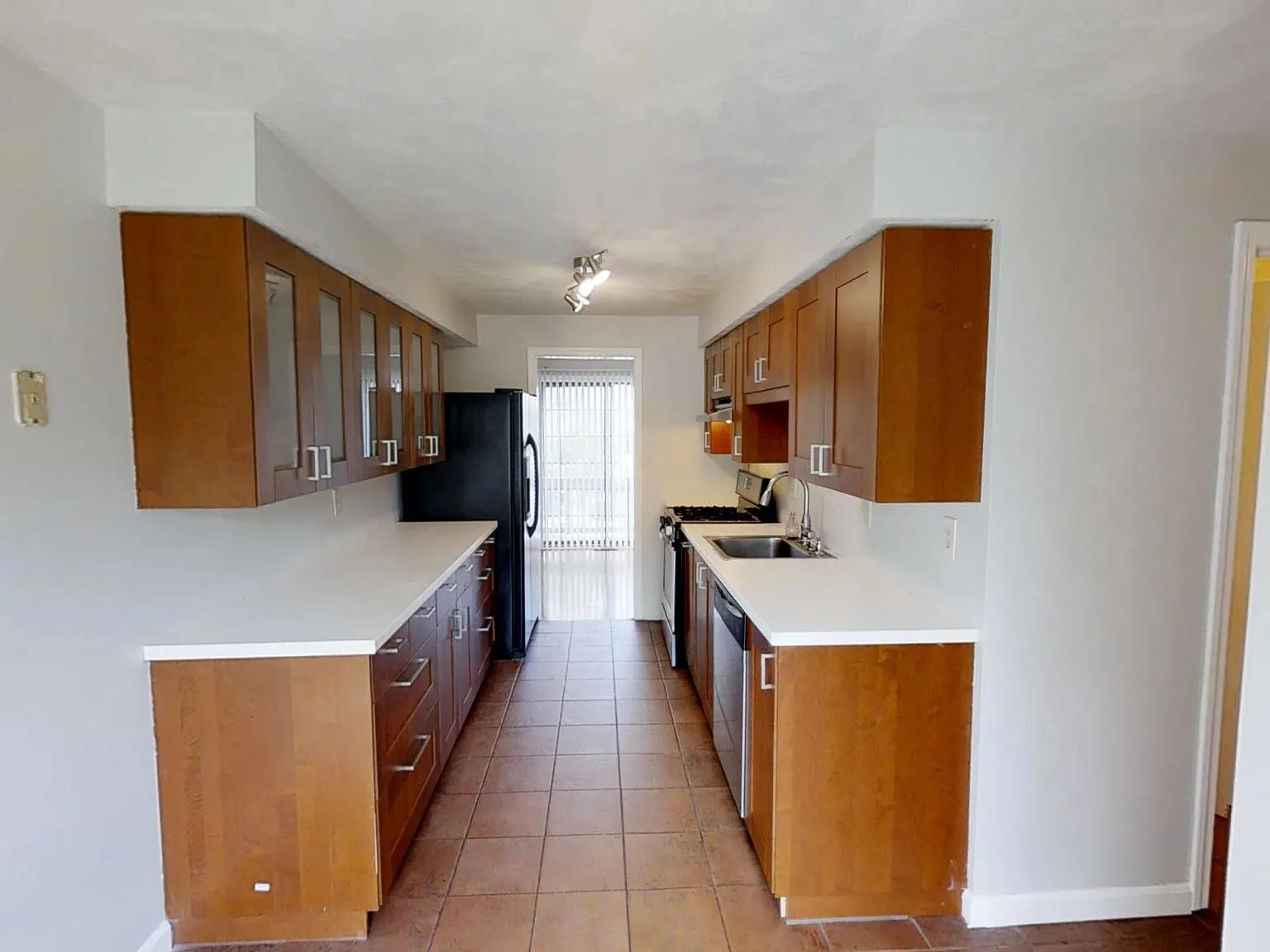 2 bed, 2.5 bath, 1274 sqft, $2,900 — Photo 3