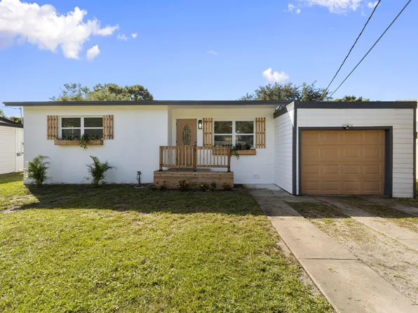 1107 Jasmine Avenue, Fort Pierce, FL 34982