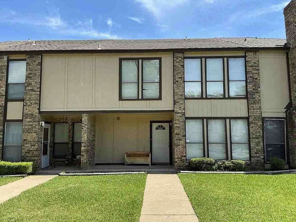 1st image of 2412 Long Ridge Ln