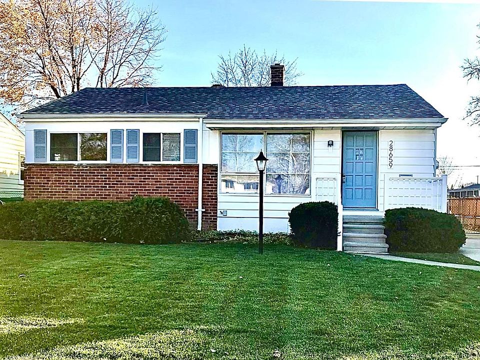 1st image of 28659 Balmoral St
