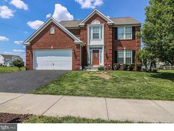 2nd image of 101 Tweedsmere Dr