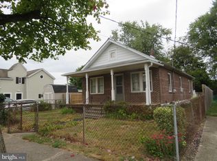 34 Smith Ave, Hamilton, NJ 08619